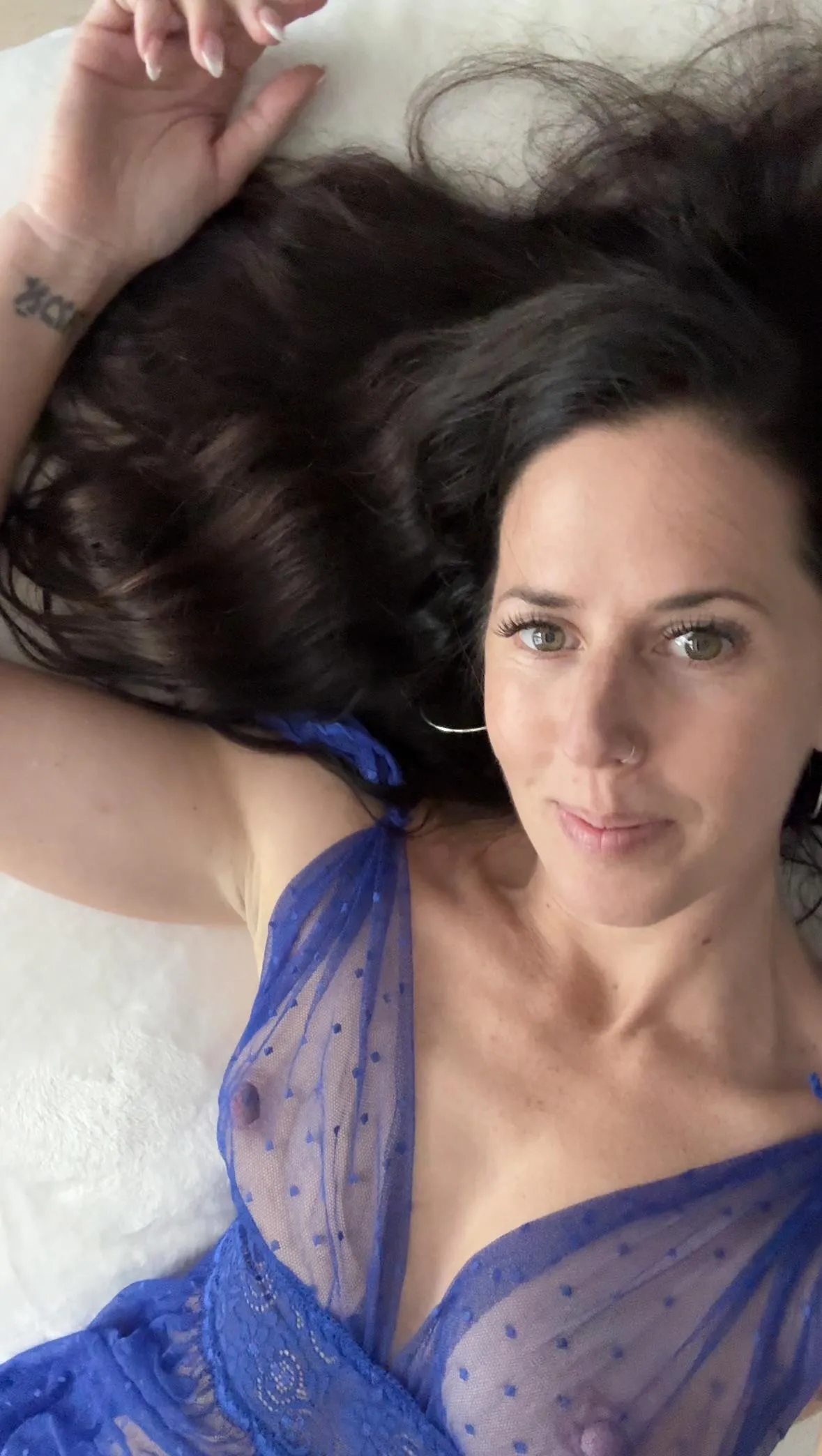 43F and ready to seduce