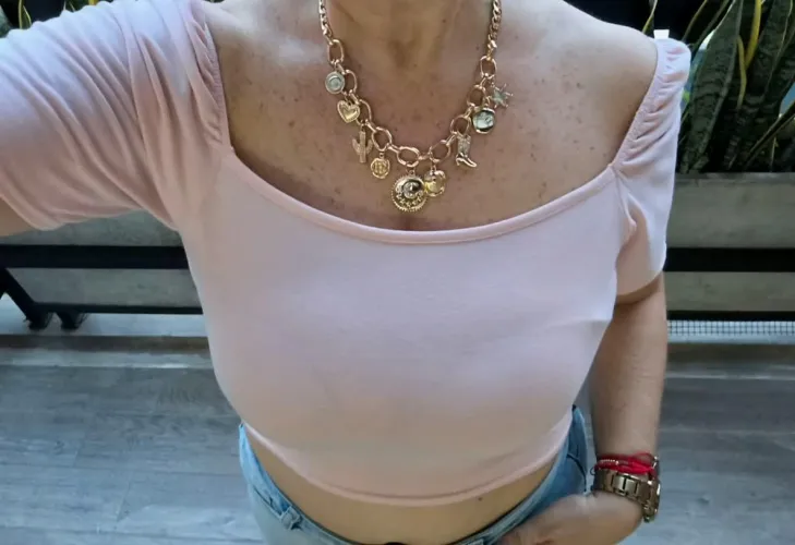 50F just got invited here, hope you don't mind if i'm MILF