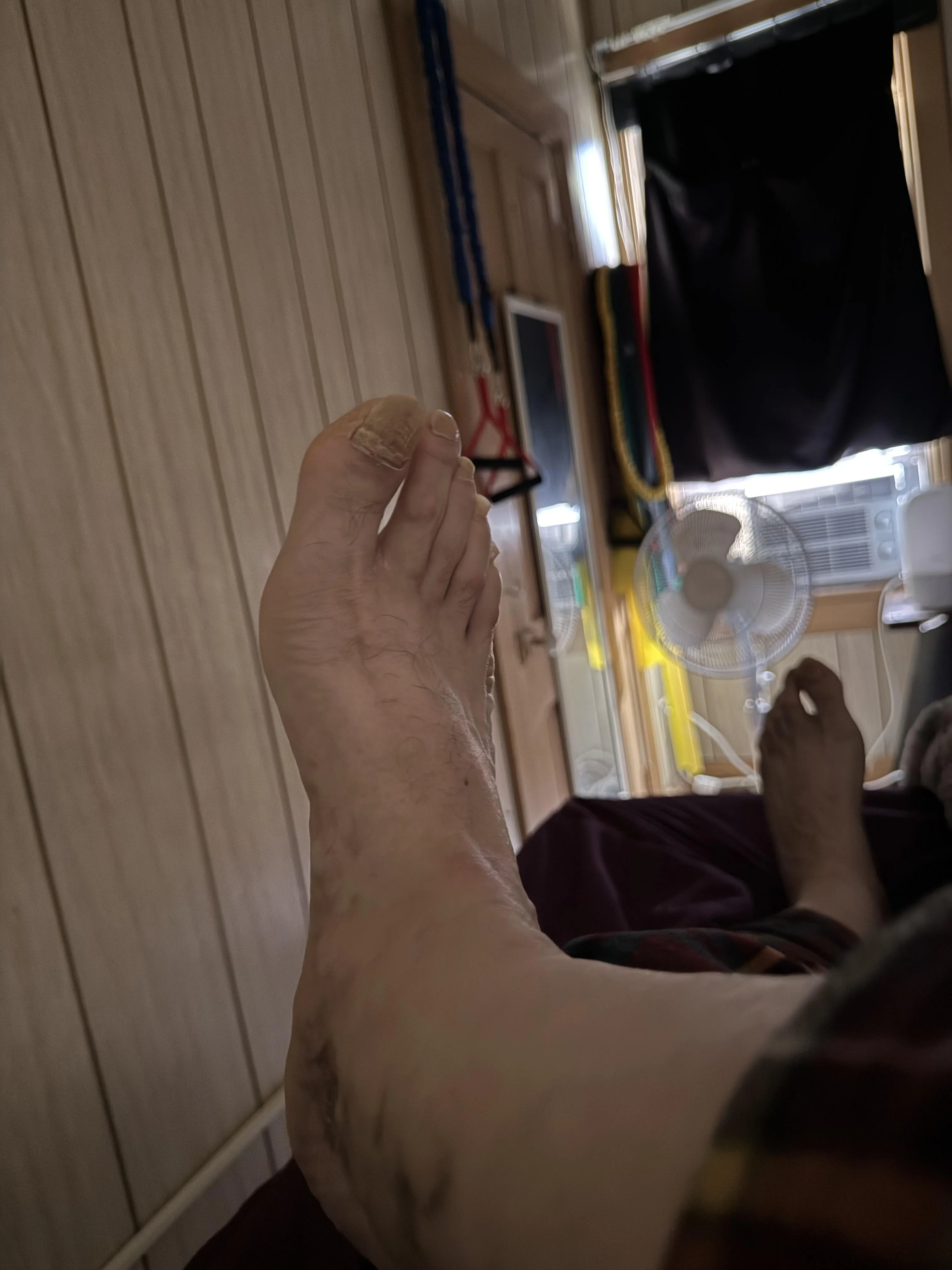 Anyone like my bi foot 🦶