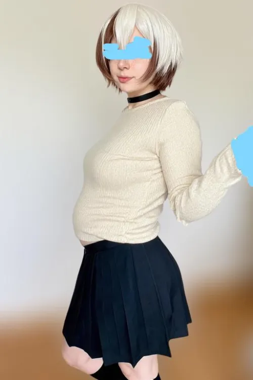 Himiko Toga cosplay + belly round. you right now: 😍