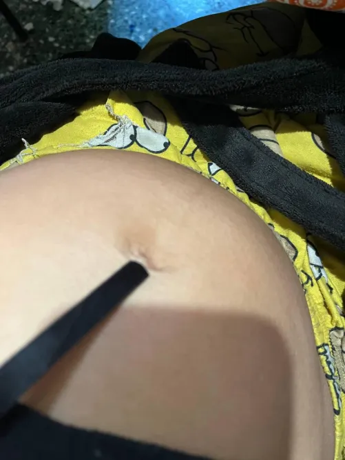 How long would you last if I let you tongue-fuck my navel?