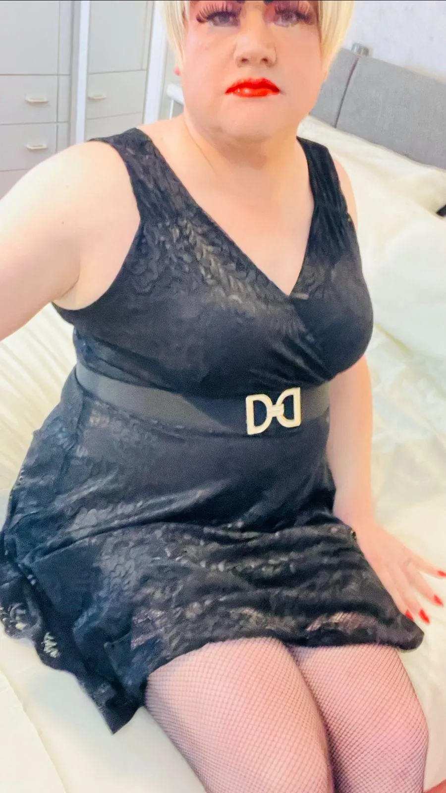 I want to be a sissy wife