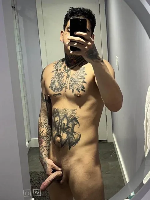 Inked and feelin’ frisky 😈