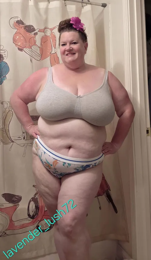 Lane Bryant panties and Hanes bra for the win 🏆 😎 [F52]