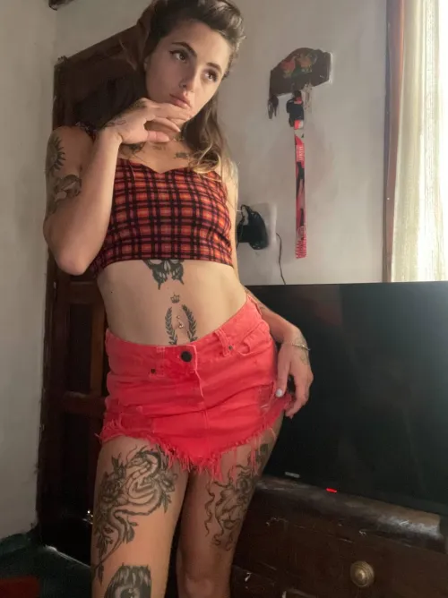 Pretty sure my neighbor just saw me in my lingerie in Cincinnati. Hope they enjoyed the impromptu show!