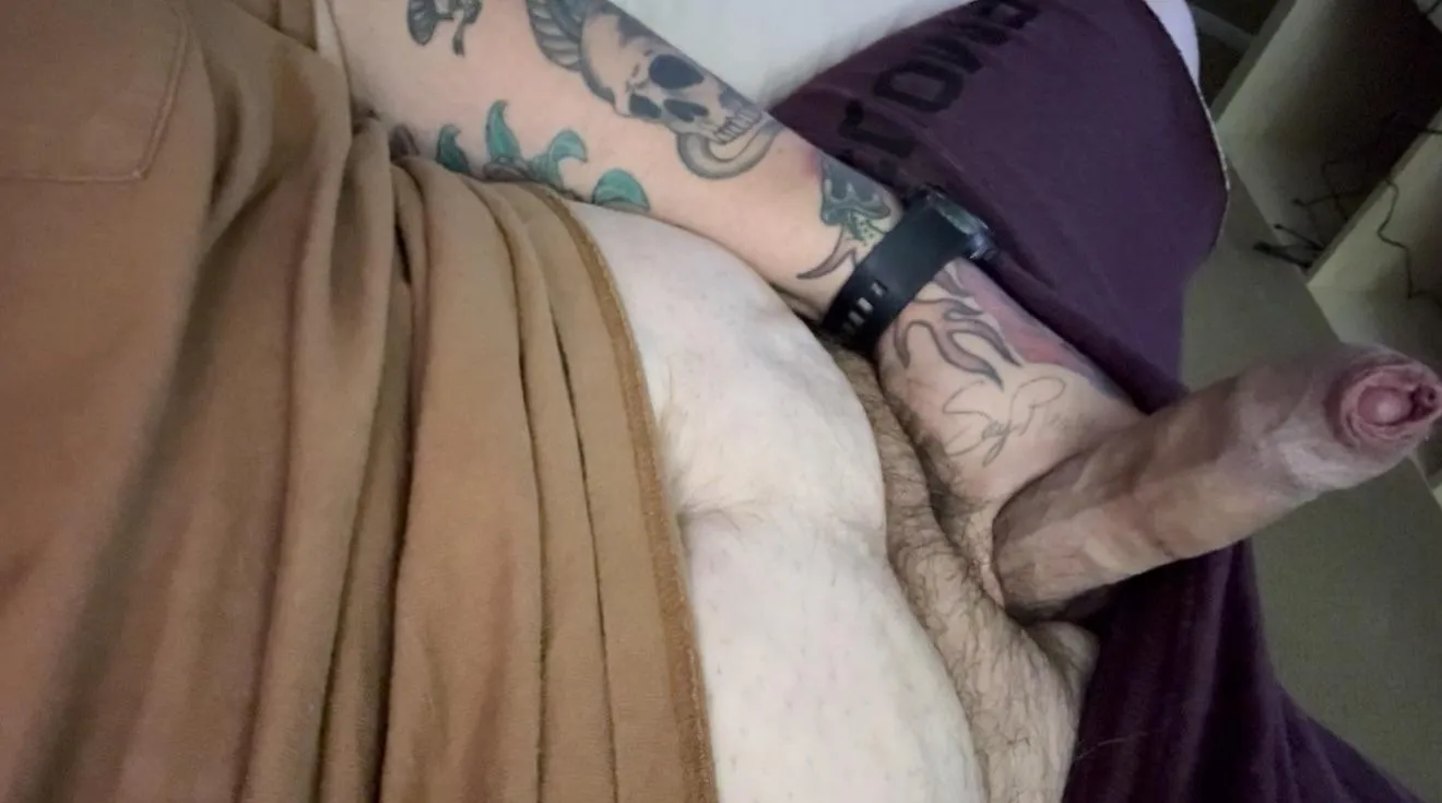 Shattering that stereotype about fat men 😝😝