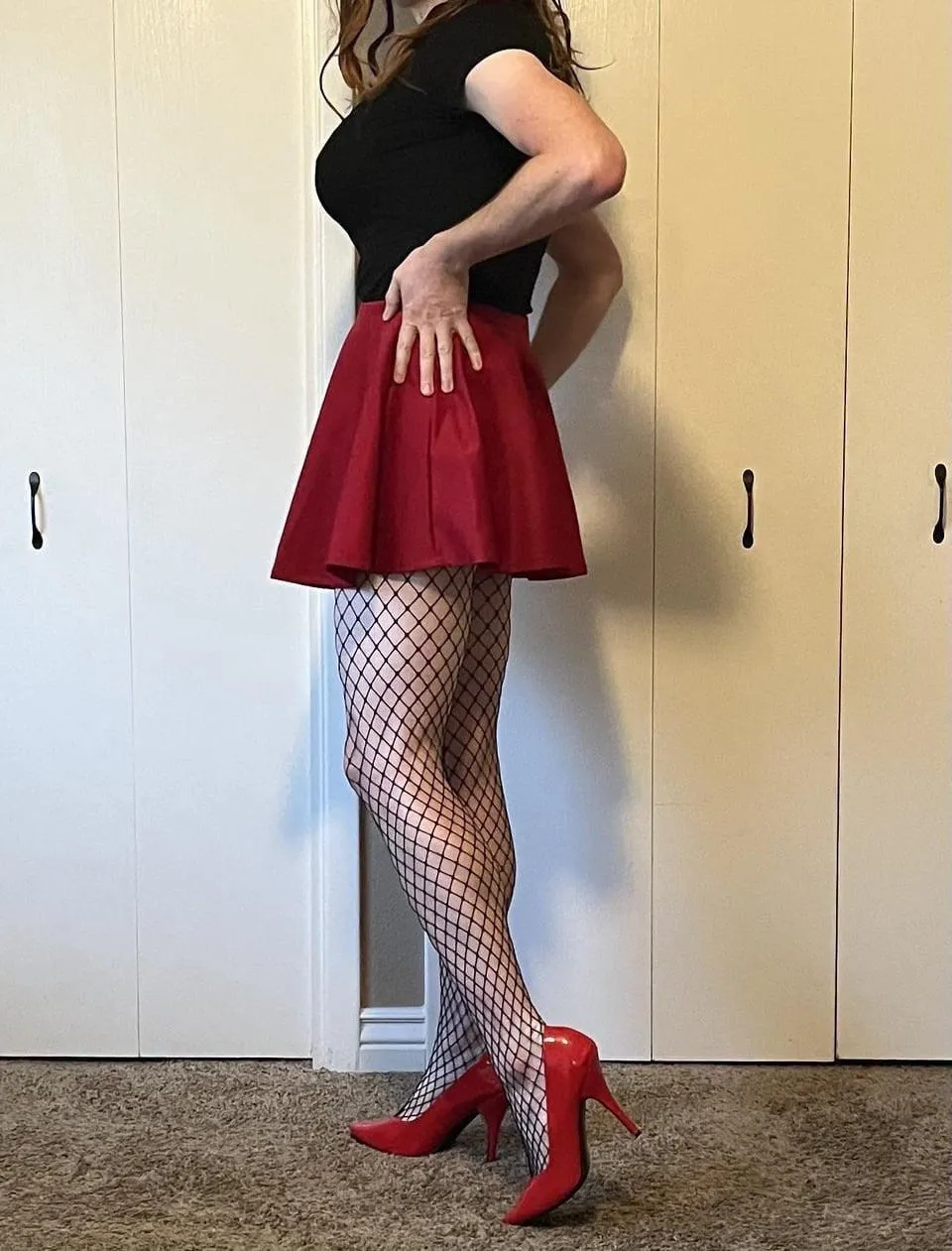 Sometimes a girl’s just gotta post an old pic for attention 🥰