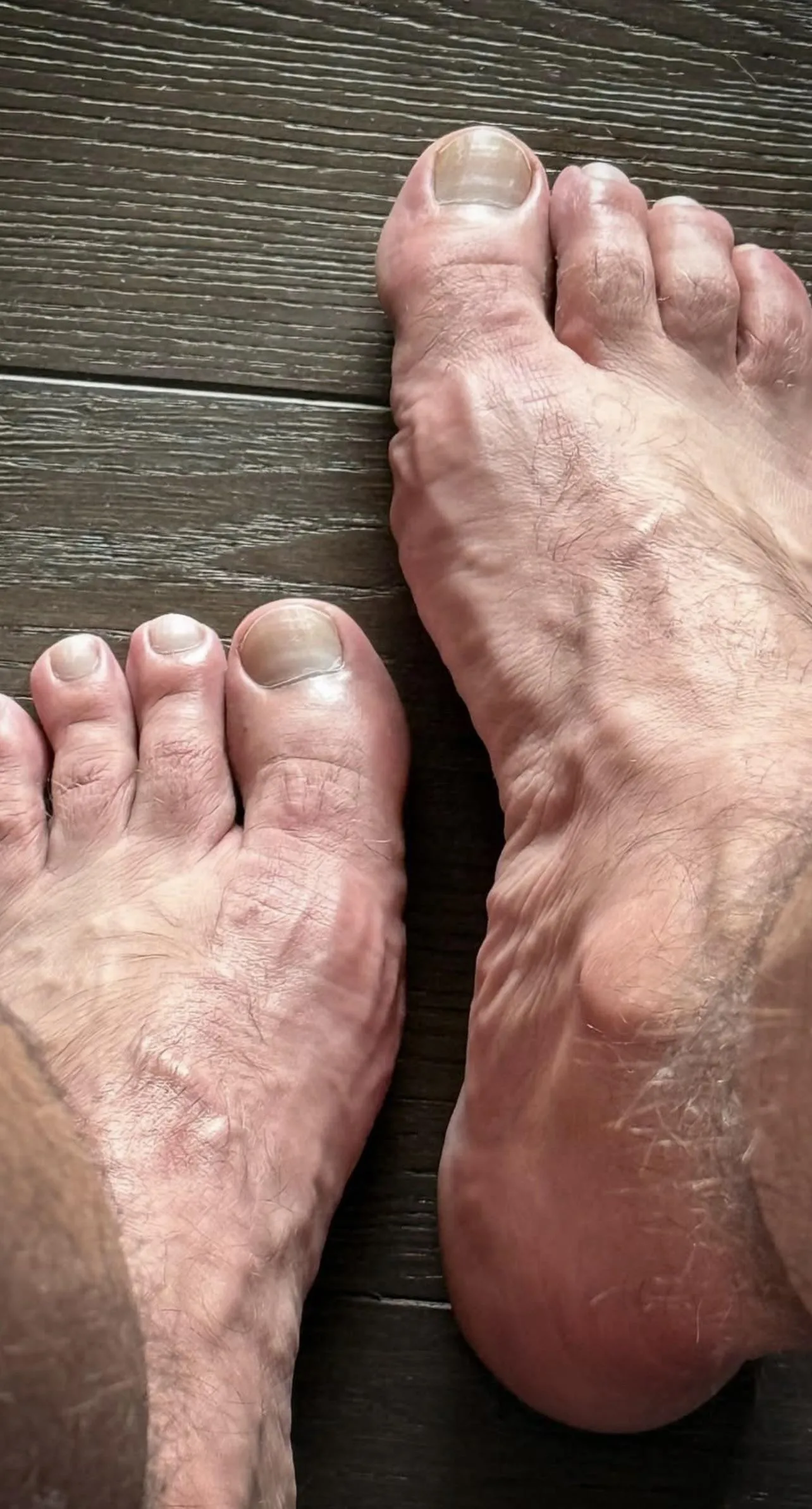 Strong, Sexy manly feet