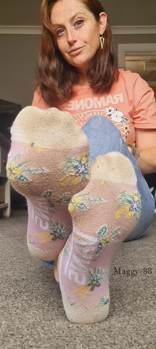 Sweaty toes (Selling)