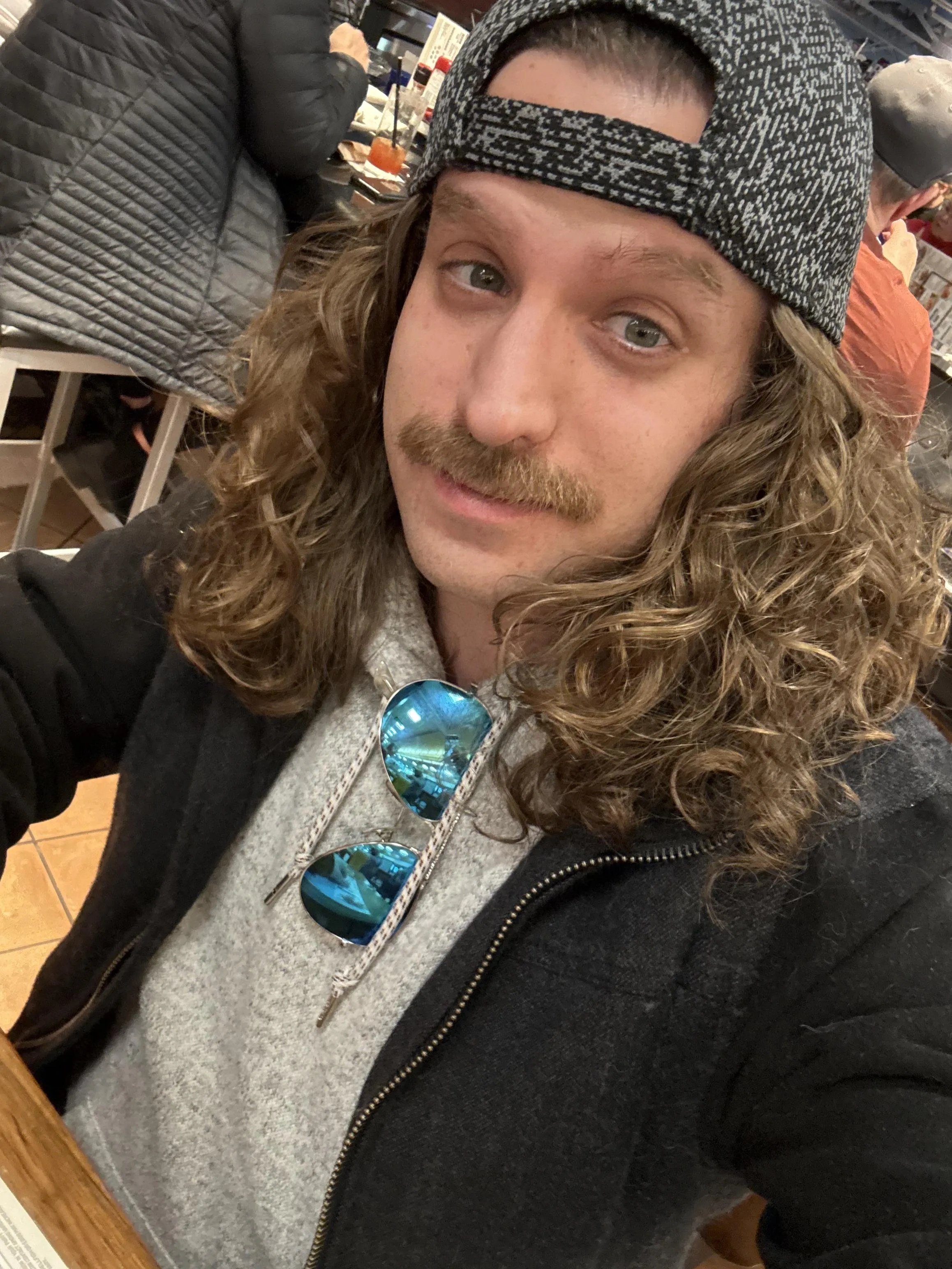 Any daddies wanna cuck me with him?