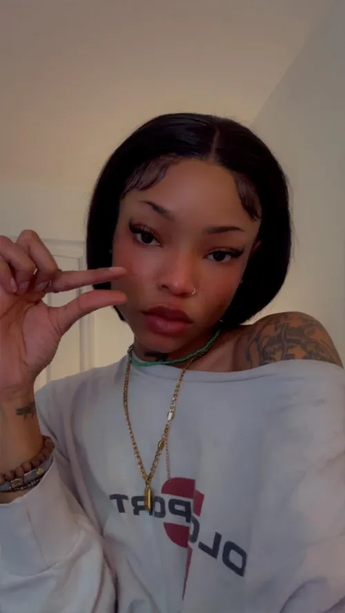 Any shrimps & clits online this morning? SPH & bnwo humiliation. Wanna play? Let me drain and humiliate you🤏🏽😈