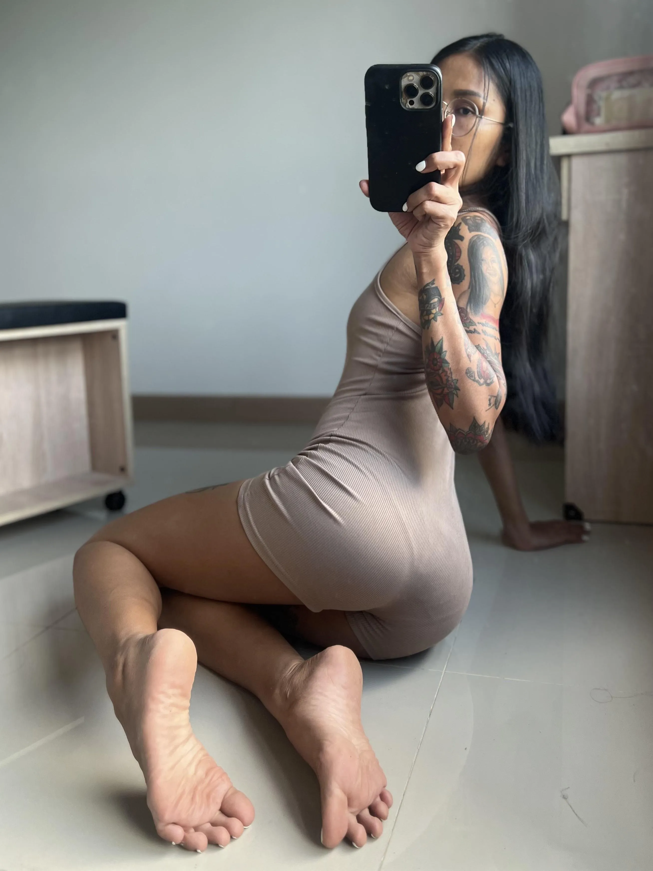 Can I make you hard with my Thai feet?