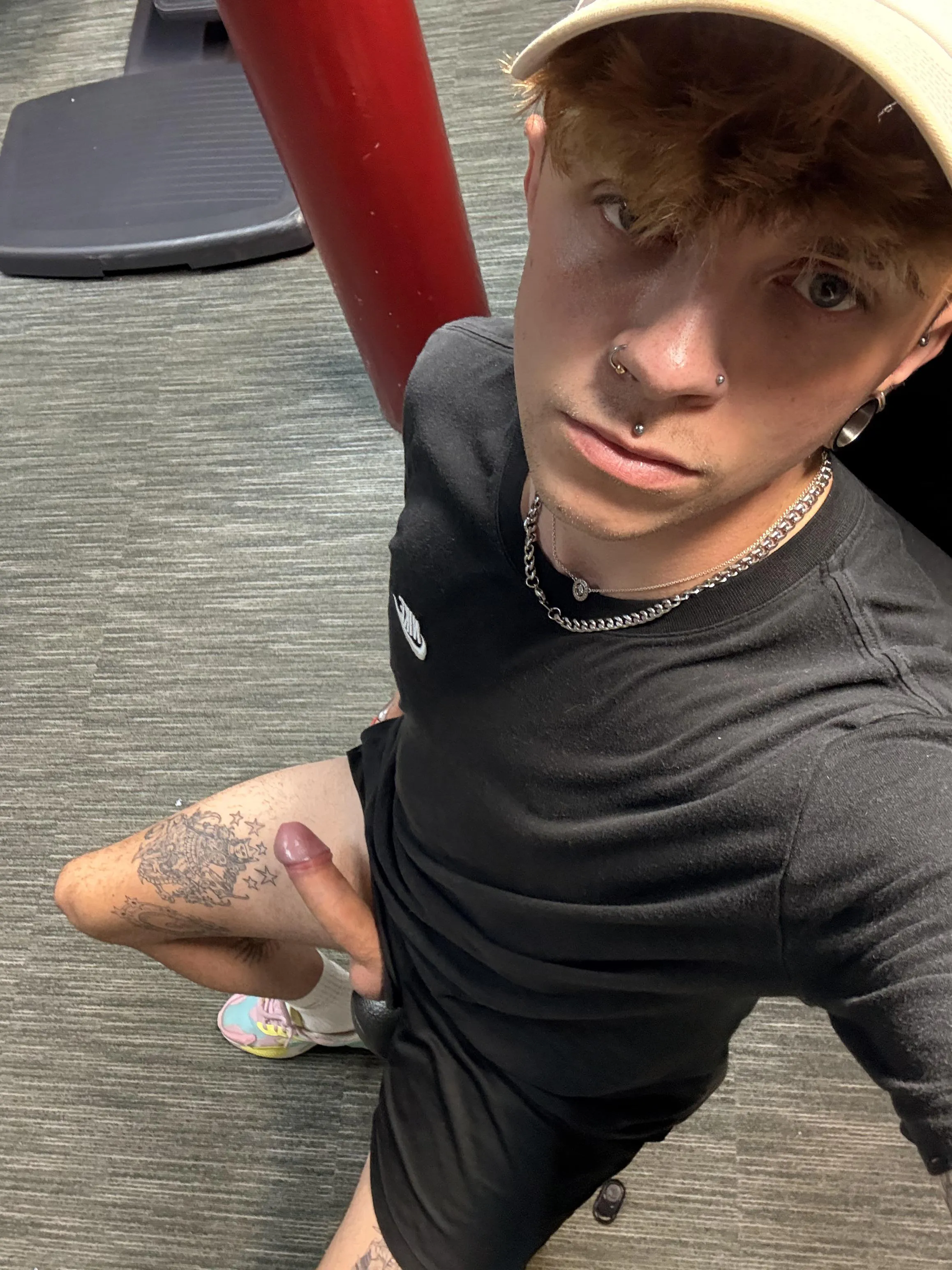 Choke on it 😈 age 24