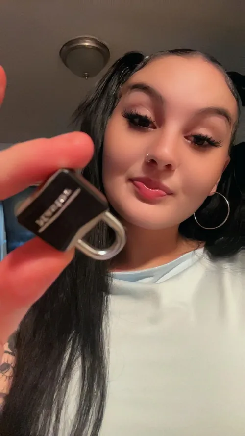 Everytime I call u sissy your mini clit squirts out of your cage. I’m fed up double lock it 👏🏼😌