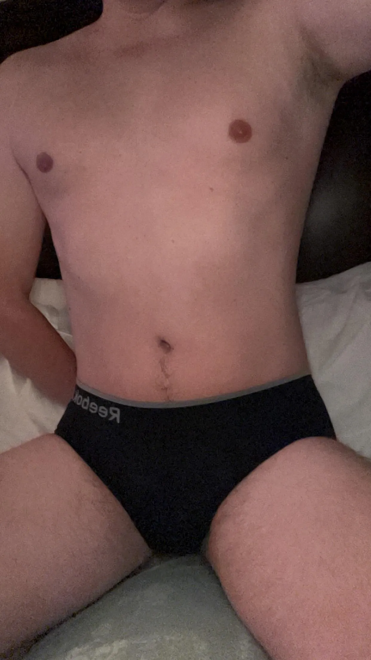 M22 - I'm college stoner who likes to show off. Trying to figure out my kinks while I'm at it.