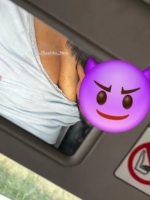 Mirror saw everything!!