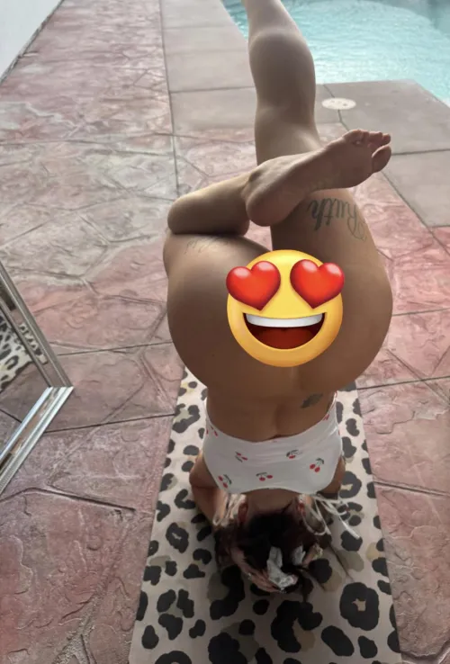 [selling] i like to put my creativity to use and make people happy with all the love i have to give let’s get to know each other