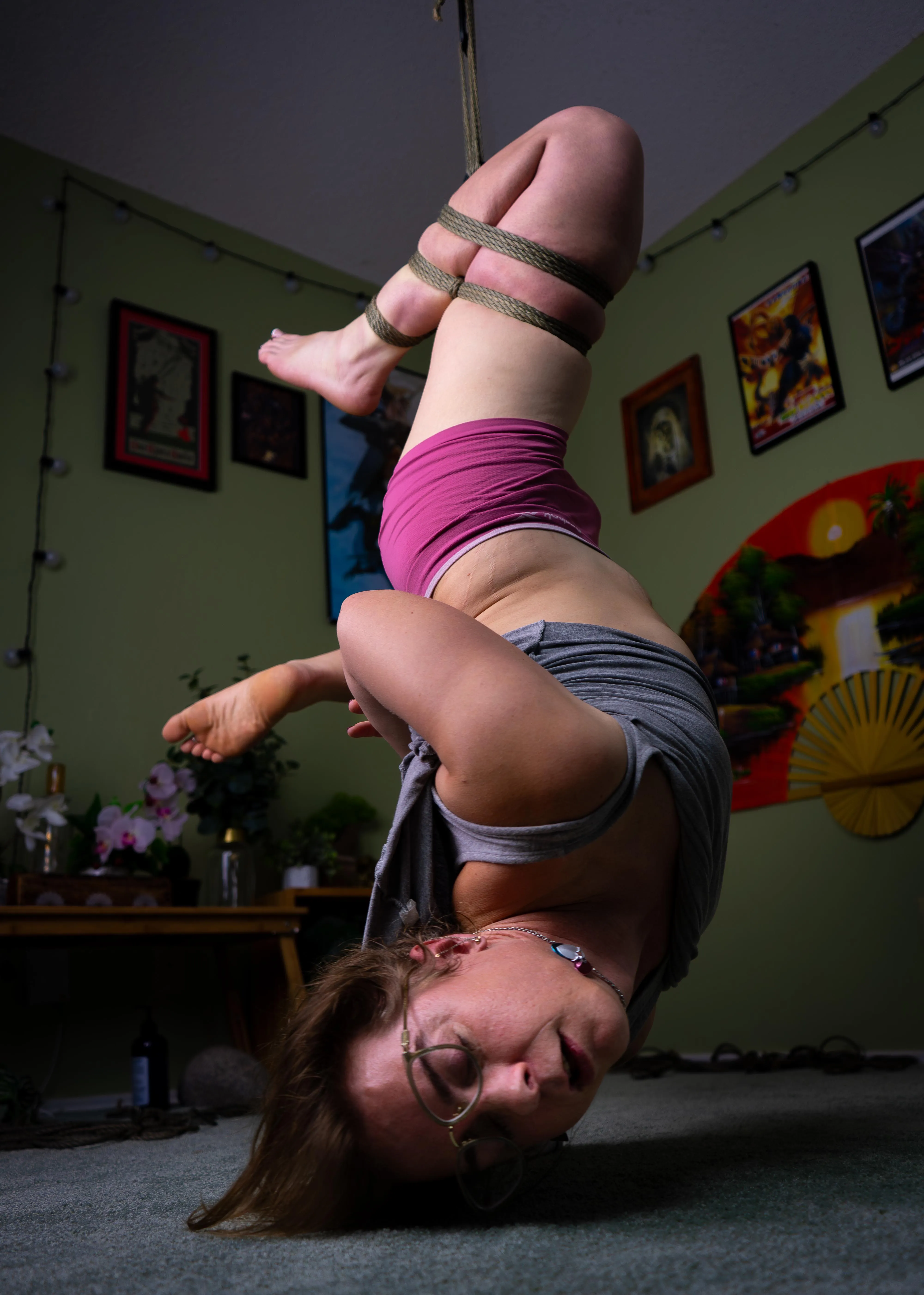 Single futomomo self-suspension