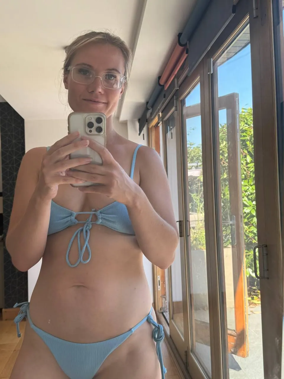 This milf likes to get off multiple times a day