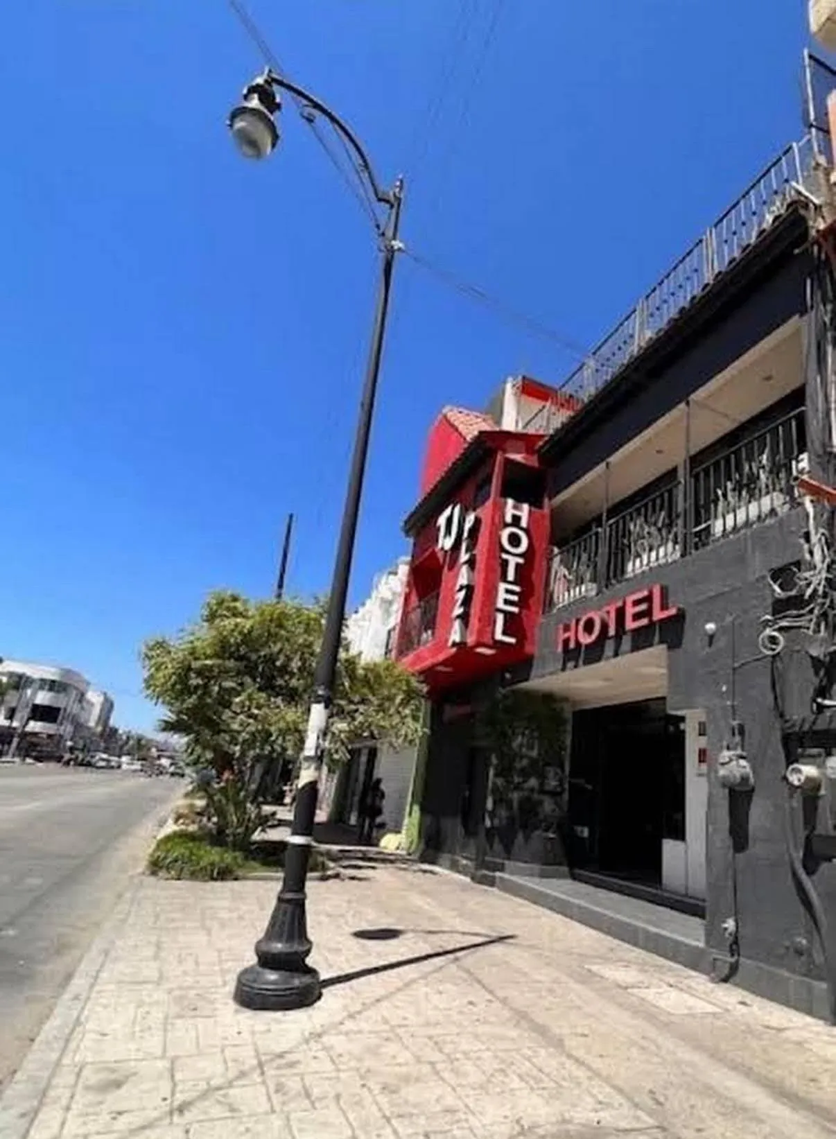 TJ PLAZA HOTEL review?