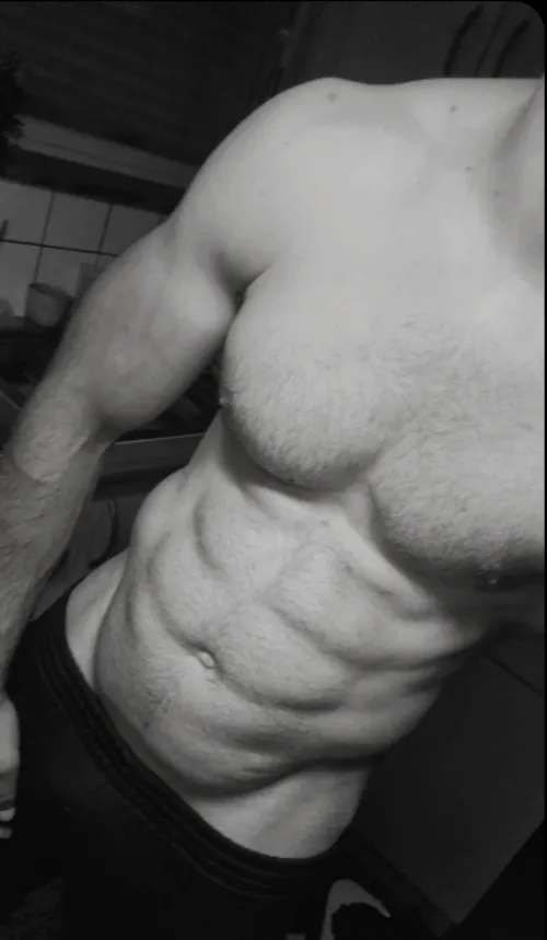 Who wants to go to the gym with me