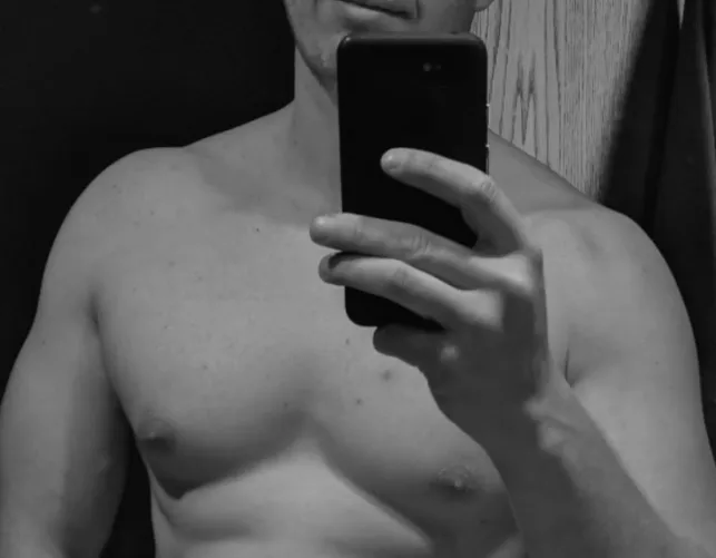 Wrist deep 32 (m) 4 (f)