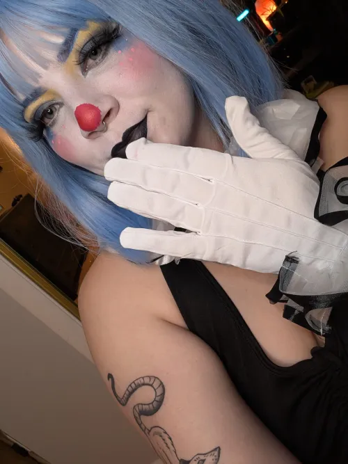 You desperately need a clown fuck.