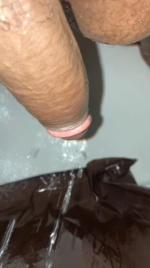 34 male out of Pittsburgh pa looking for a female for some fun