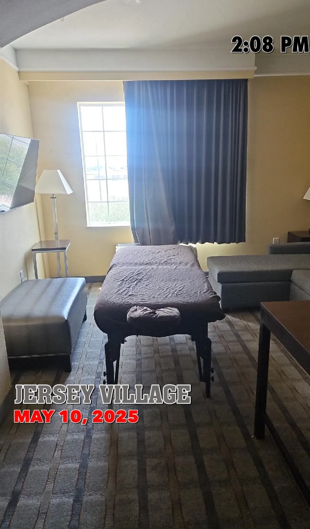 39 M [M4F] I'll be coming back to the Northwest area of Houston Saturday August 2nd. I'll be hosting in Jersey Village and still have some availability. If you're interested in scheduling a session. DM me your age and photo. Come take care of your bod