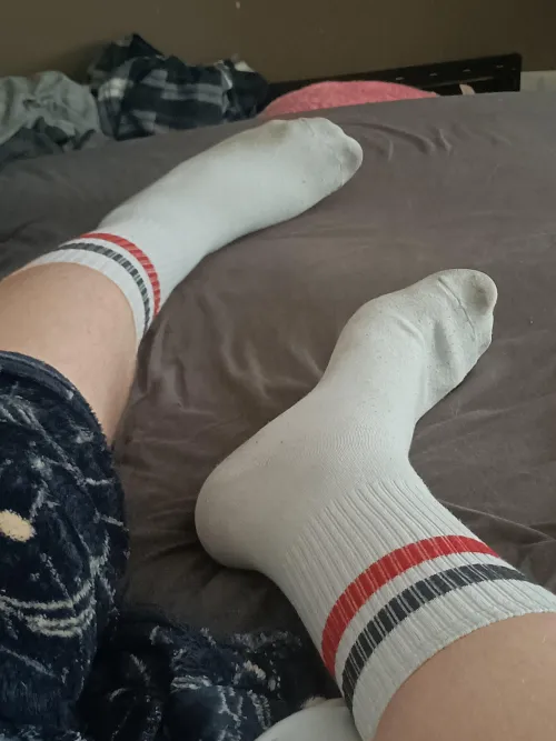 any pupswanna smell some post workout socks? 🧦😈