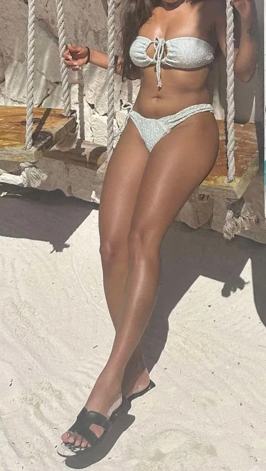 How many rounds would a BWC use my petite(4'9) wife for her first time with a white cock?