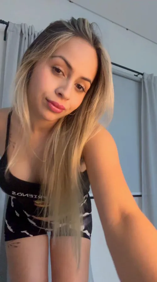 just got off work and need to cum