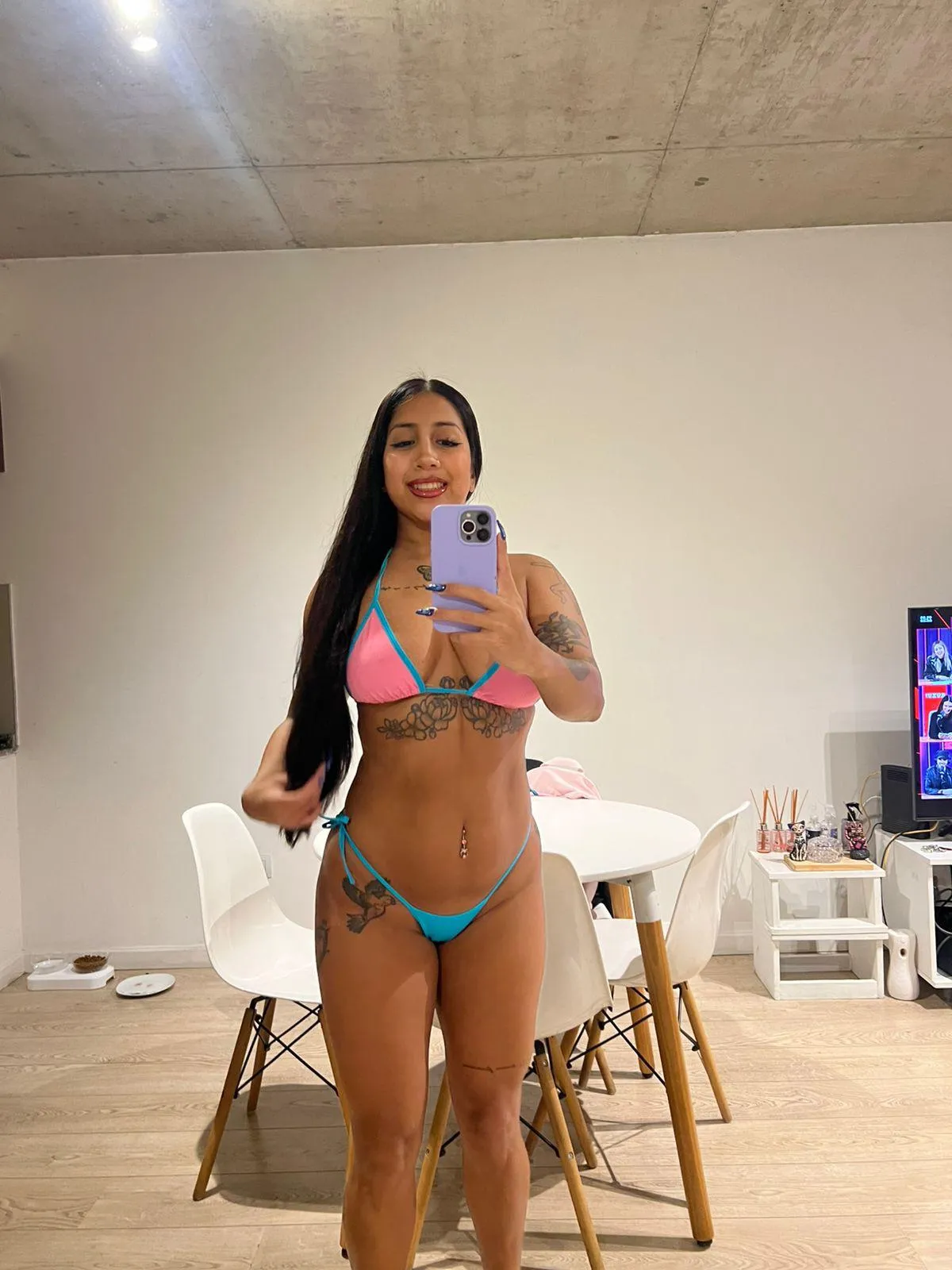 My hair is longer than your bitch💋💋💋