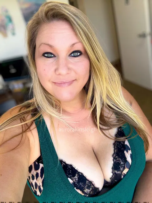 Office vibes for titty Tuesday