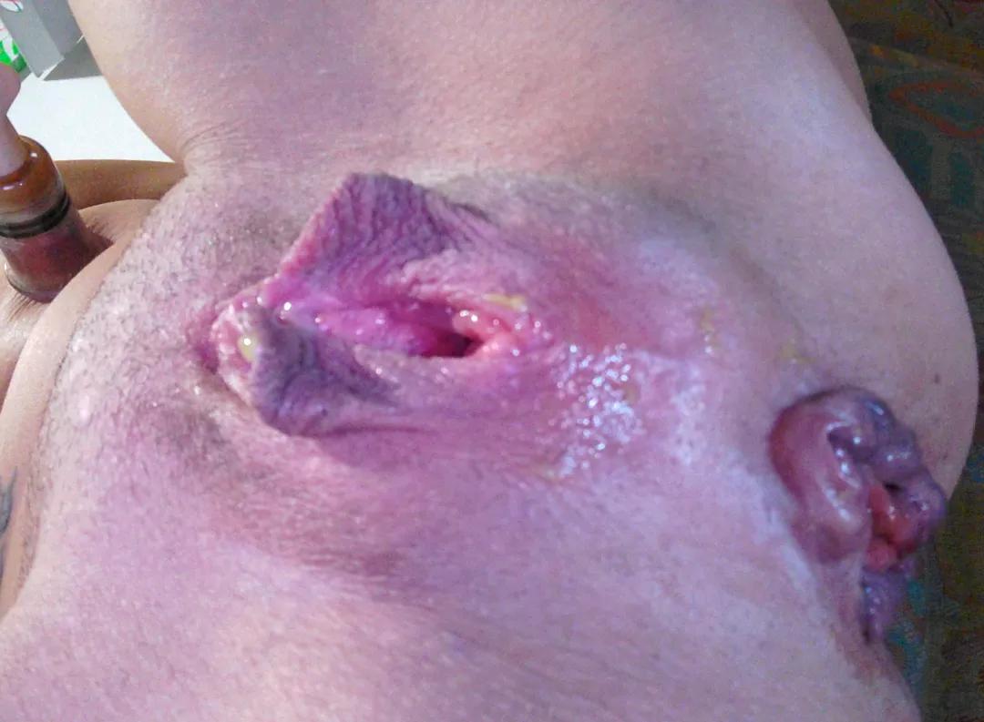 Please tear my trashcunt!