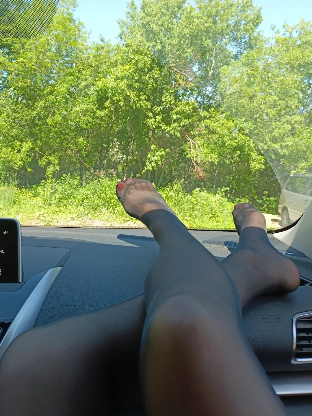 Size 35 — like poison on silk