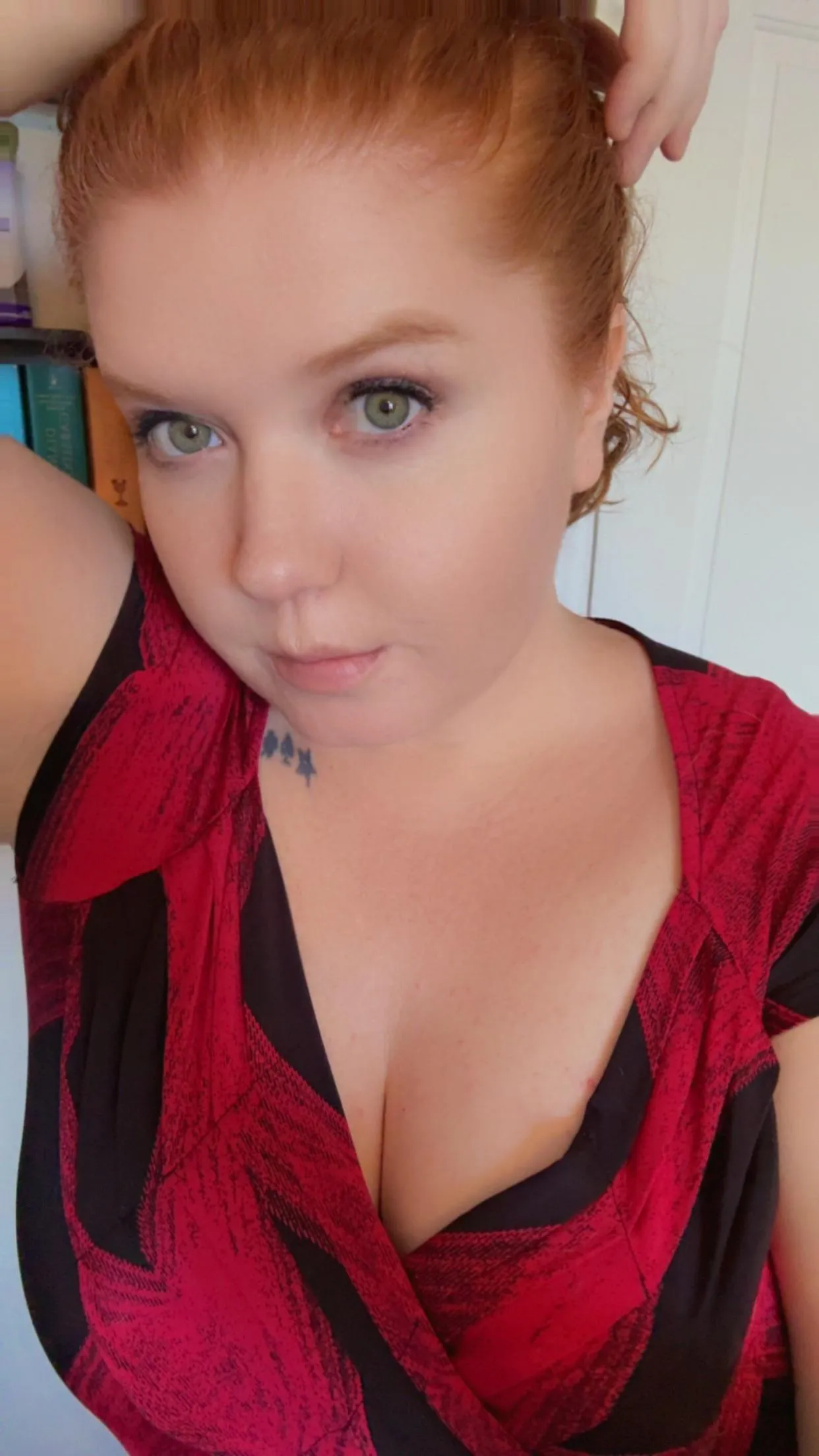 Want to pull on my ponytail