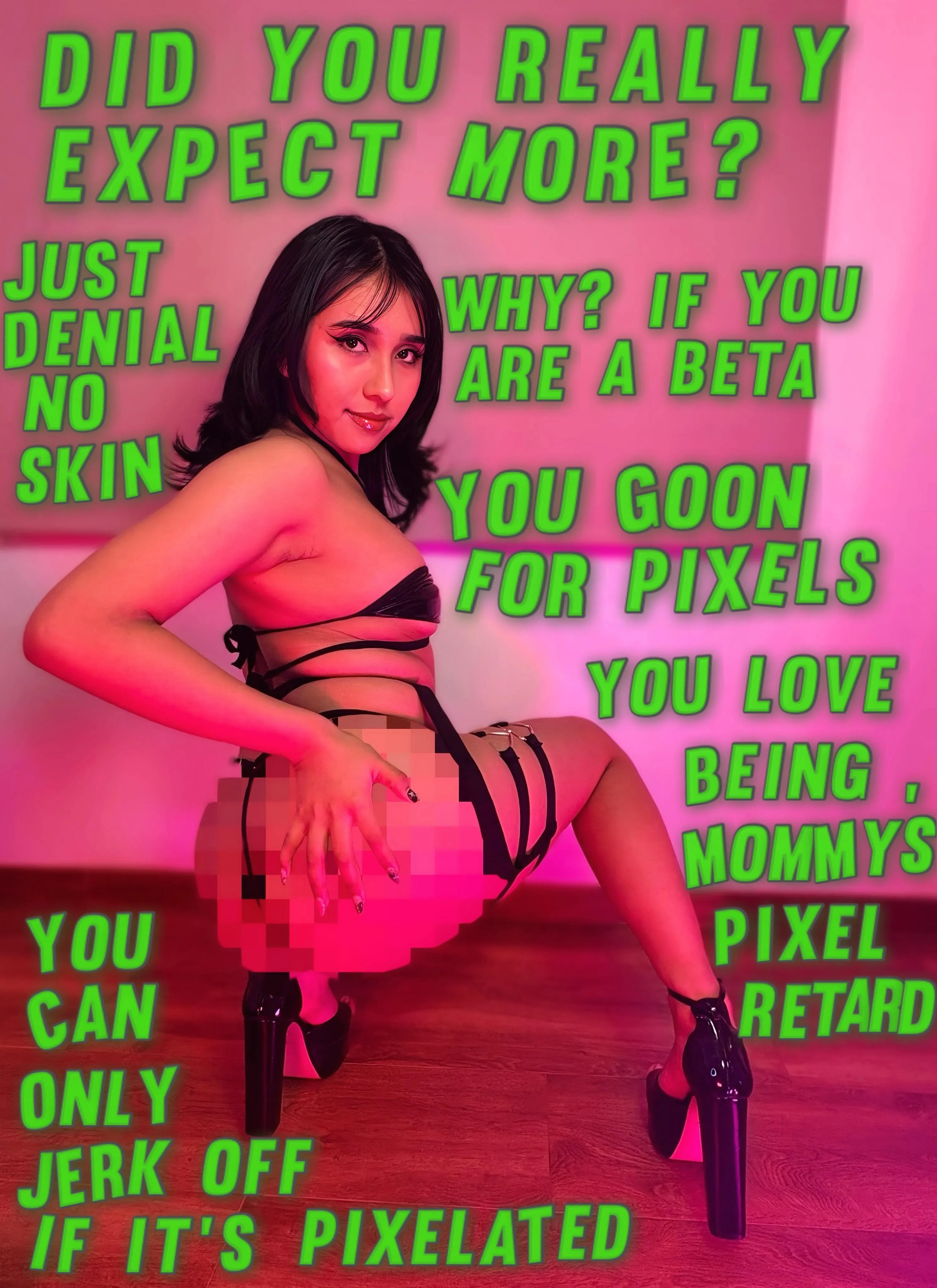 Seriously, do you ever hope to receive a hotpic without pixels? So naive!