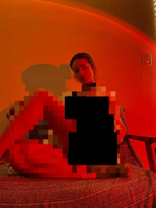 sniff your screen, loser. maybe u will get lucky (you won't)💋