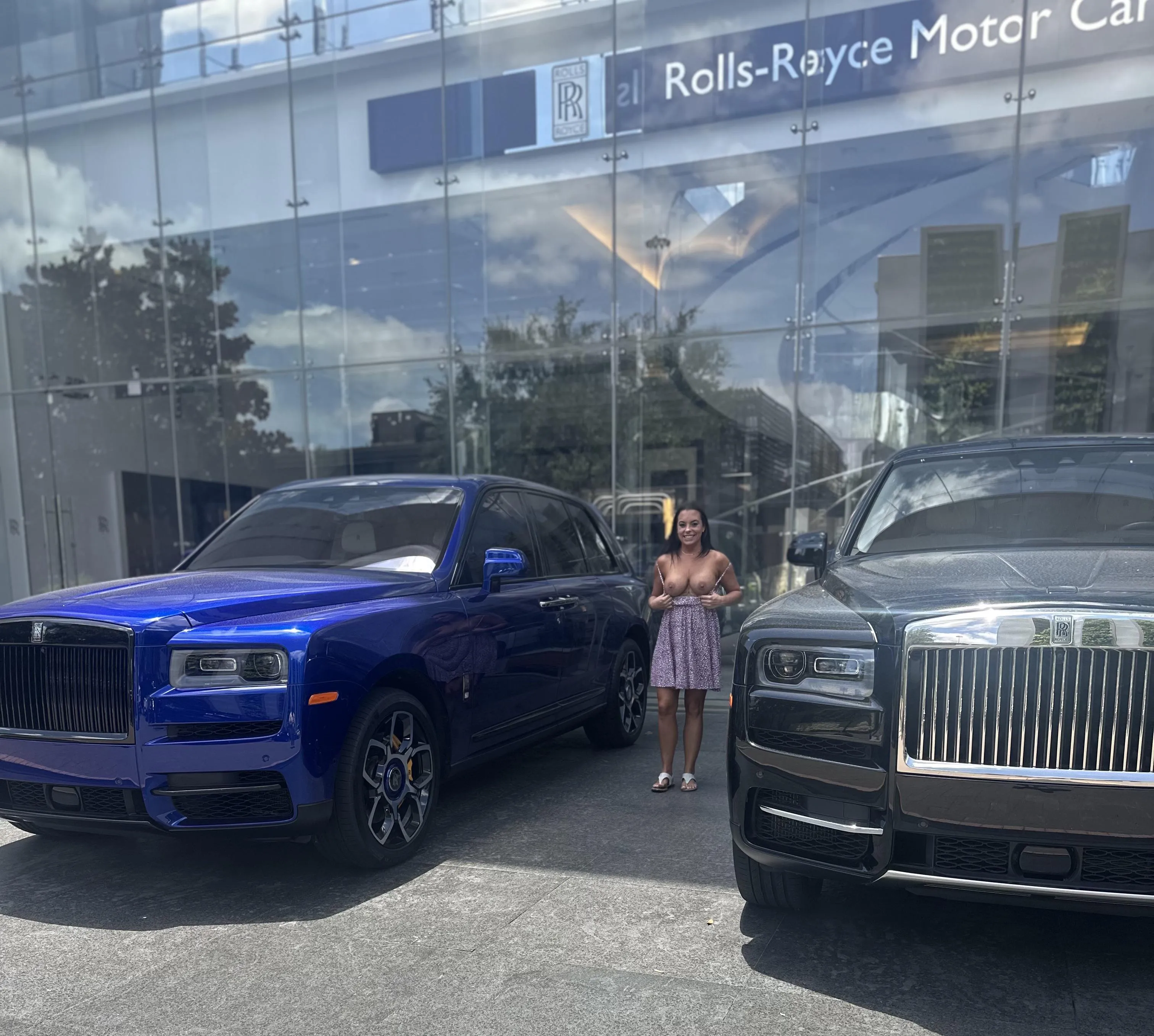 Going out today, where do y’all want to see me [F]lash