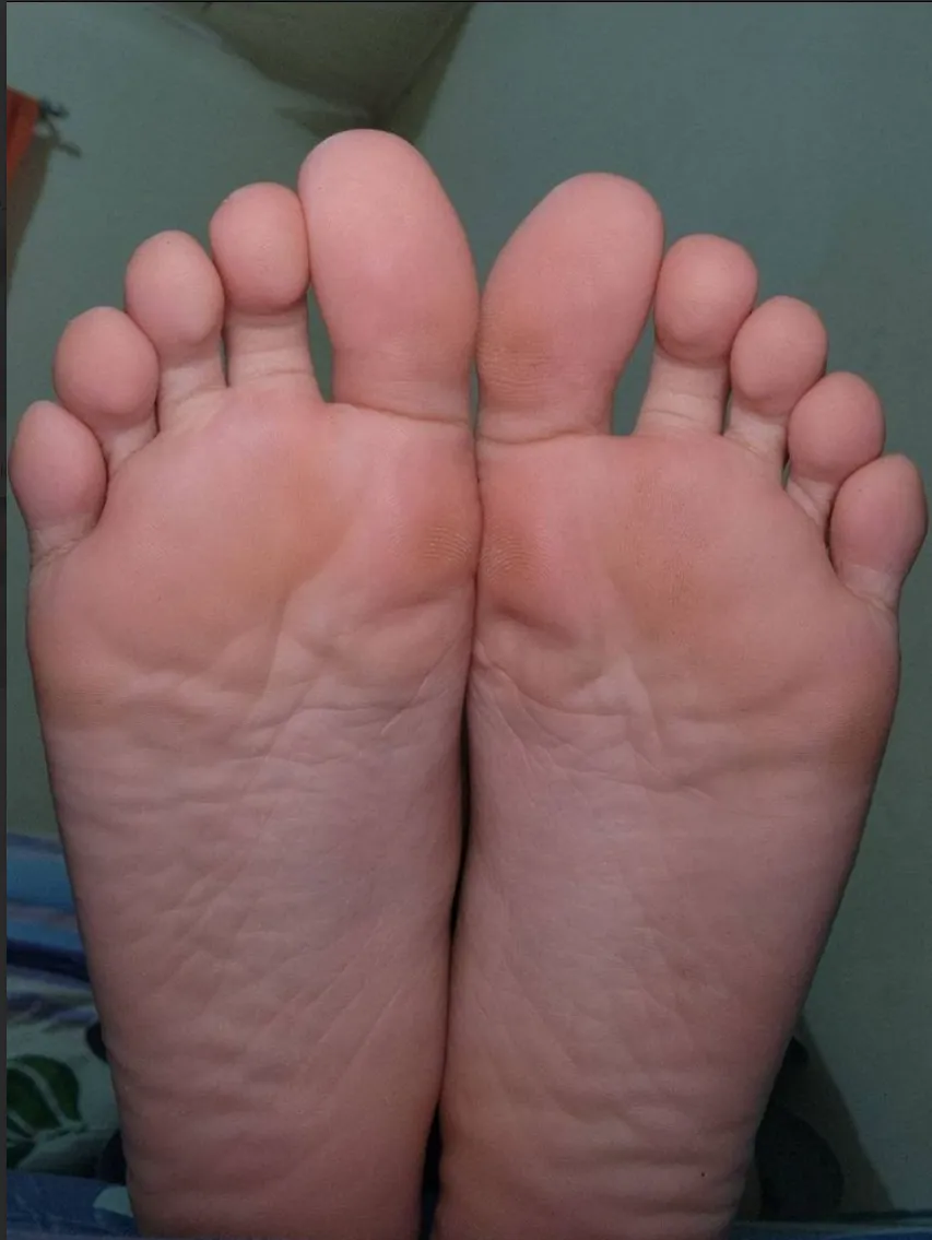 I'll let you taste my feet