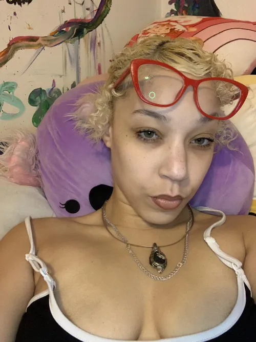 Just letting you eyes feel relaxed