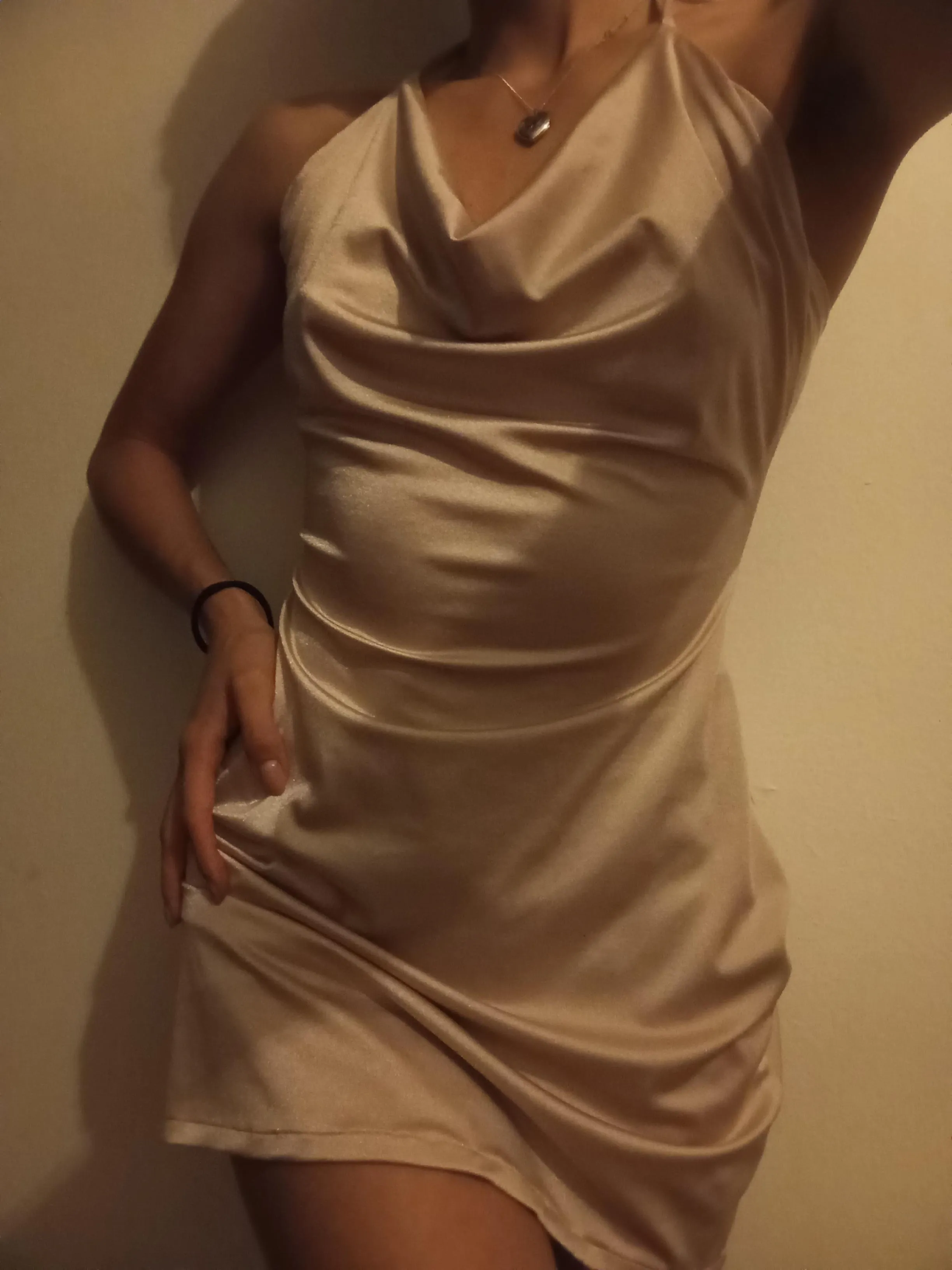 Relinquish control as I seep into every crevice of your mind.