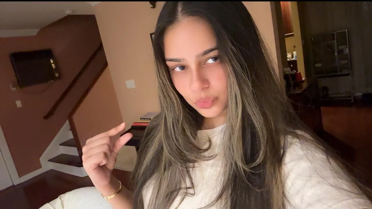 Stroke that embarrassment while I max out your card, shrimp.