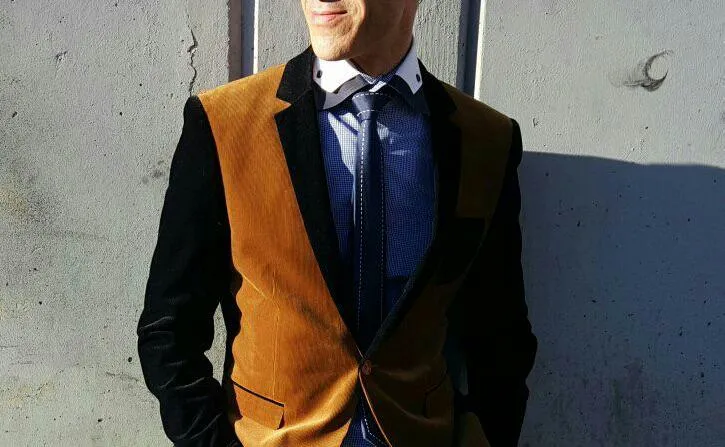 47 [M4FM] #Honolulu - Visiting Naughty Man Seeks Playful Partners (females and couples)