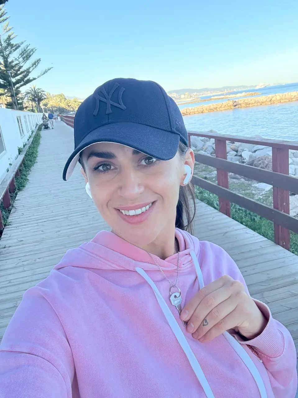 Be honest, would you lick my pussy while locked?