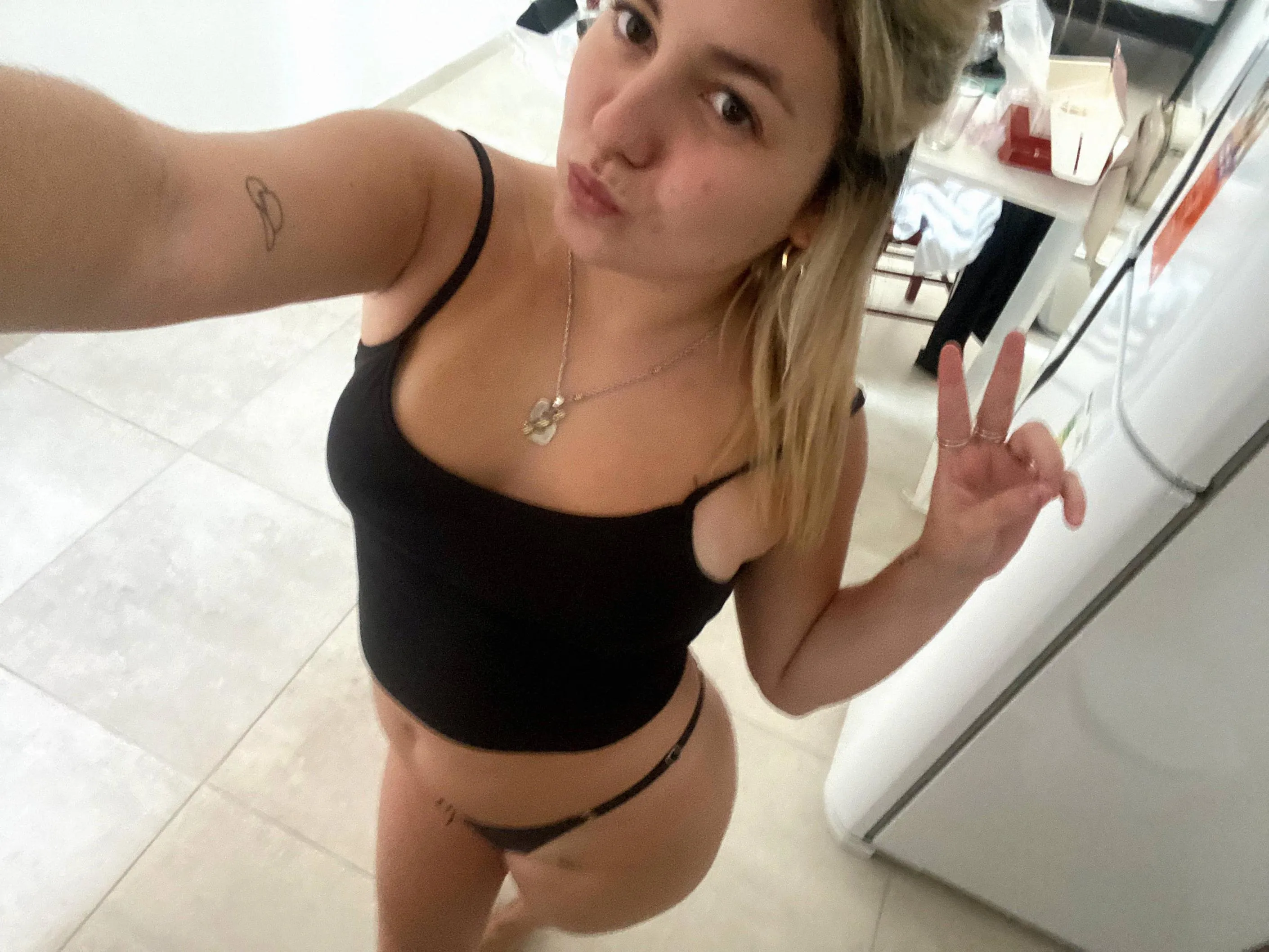 Blondes have fun but I make them beg