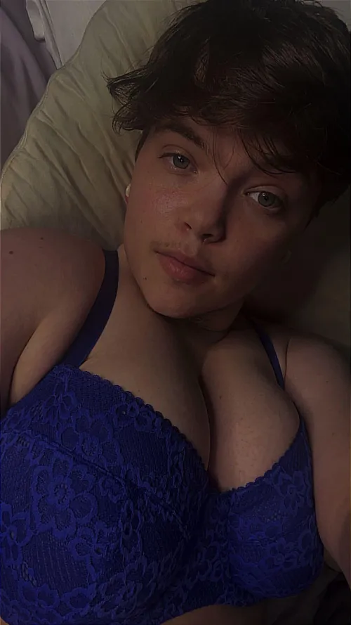 Caught you staring at them😏🍒