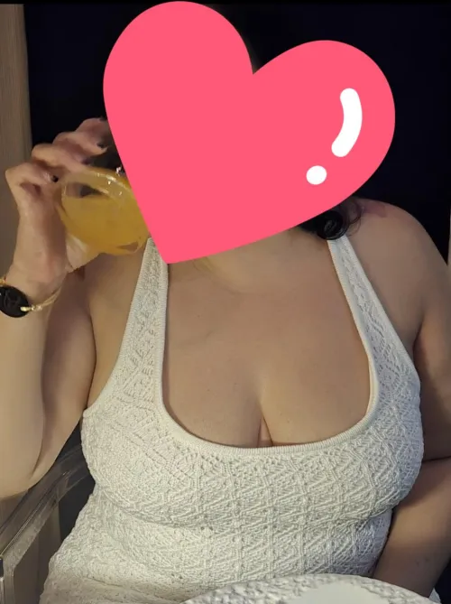 [49m49f] [LA] [MF4MF4F] Hello, we are pretty new and looking for a like minded couple and a single lady... No solo guys.