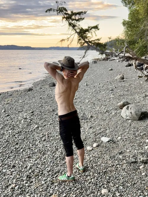 Caught between dusk and desire.